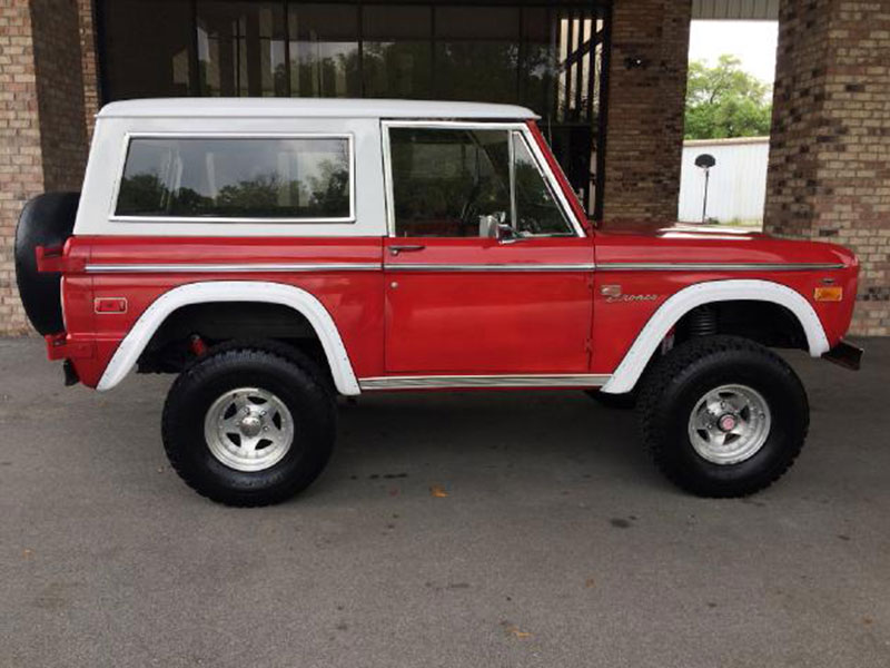 2nd Image of a 1972 FORD BRONCO