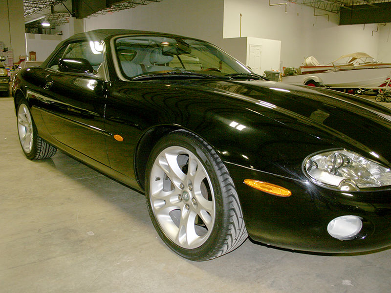 2nd Image of a 2003 JAGUAR XK8 XK