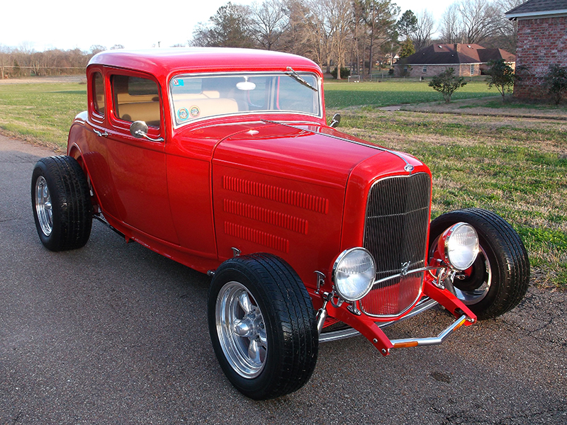 2nd Image of a 1932 FORD 5 WINDOW