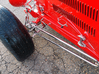 Image 10 of 12 of a 1932 FORD 5 WINDOW