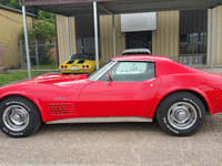 Image 11 of 11 of a 1971 CHEVROLET CORVETTE