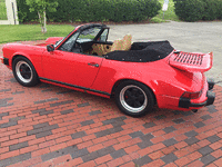 Image 4 of 8 of a 1986 PORSCHE 911 CARRERA