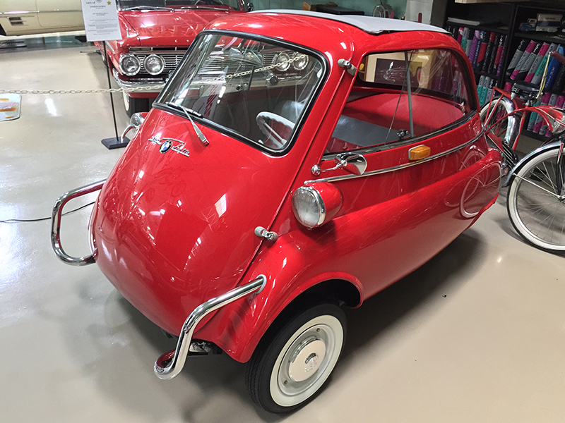 1st Image of a 1957 BMW ISETTA