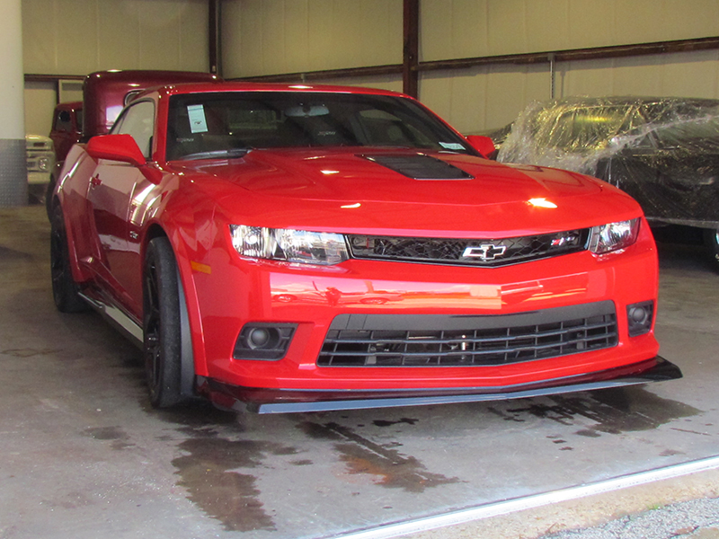 3rd Image of a 2014 CHEVROLET CAMARO Z/28