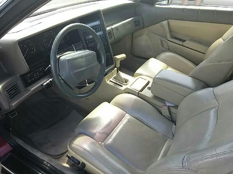 2nd Image of a 1993 CADILLAC ALLANTE