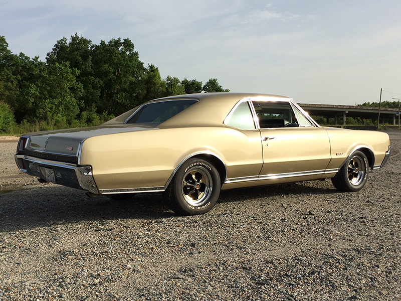 1st Image of a 1967 OLDSMOBILE CUTLASS 442