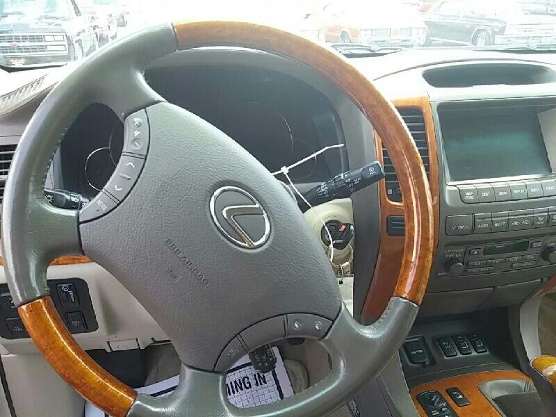 4th Image of a 2006 LEXUS GX 470