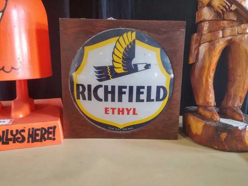 0th Image of a N/A RICHFIELD ETHYL SIGN N/A