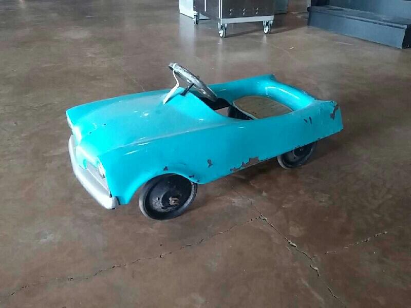 1st Image of a N/A PEDAL CAR N/A