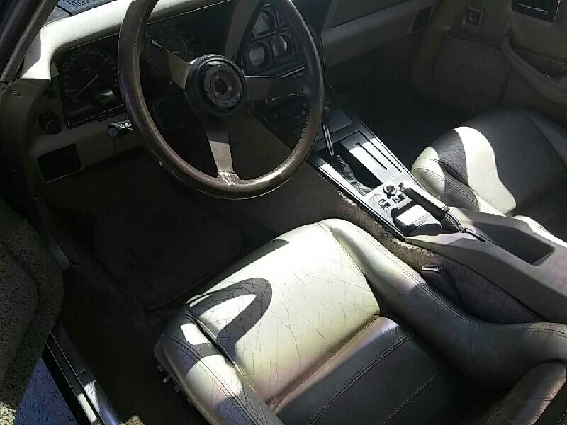 4th Image of a 1982 CHEVROLET CORVETTE