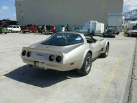 Image 2 of 6 of a 1982 CHEVROLET CORVETTE