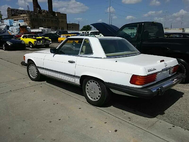 1st Image of a 1989 MERCEDES 560 SL