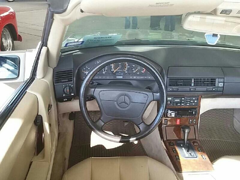 3rd Image of a 1992 MERCEDES-BENZ 500 500SL