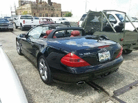 Image 2 of 8 of a 2005 MERCEDES-BENZ SL-CLASS SL500