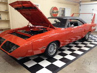 Image 2 of 14 of a 1970 PLYMOUTH SUPERBIRD