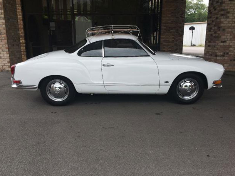 2nd Image of a 1971 VOLKSWAGEN KARMANN GHIA