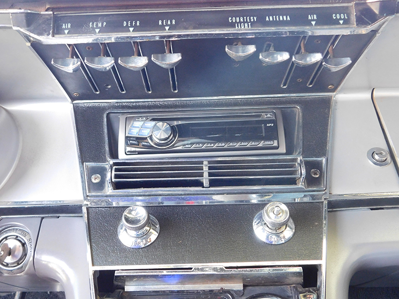 6th Image of a 1963 BUICK RIVIERA