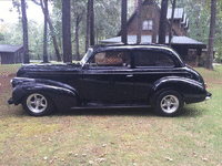 Image 3 of 9 of a 1940 CHEVROLET MASTER 85