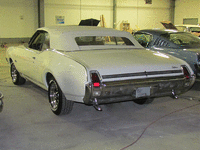 Image 3 of 11 of a 1969 OLDSMOBILE CUTLASS