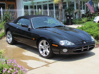 Image 2 of 8 of a 2003 JAGUAR XK