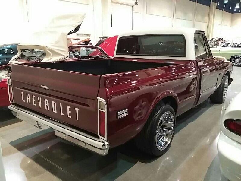 1st Image of a 1970 CHEVROLET C10