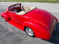 Image 2 of 8 of a 1939 FORD DELUXE