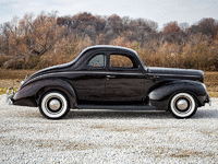 Image 4 of 10 of a 1940 FORD 5 WINDOW