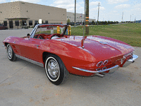 Image 3 of 14 of a 1963 CHEVROLET CORVETTE