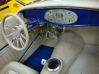 Image 5 of 6 of a 1932 FORD ROADSTER