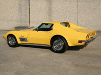 Image 3 of 14 of a 1972 CHEVROLET CORVETTE STINGRAY
