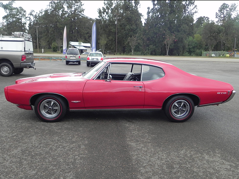 2nd Image of a 1968 PONTIAC GTO