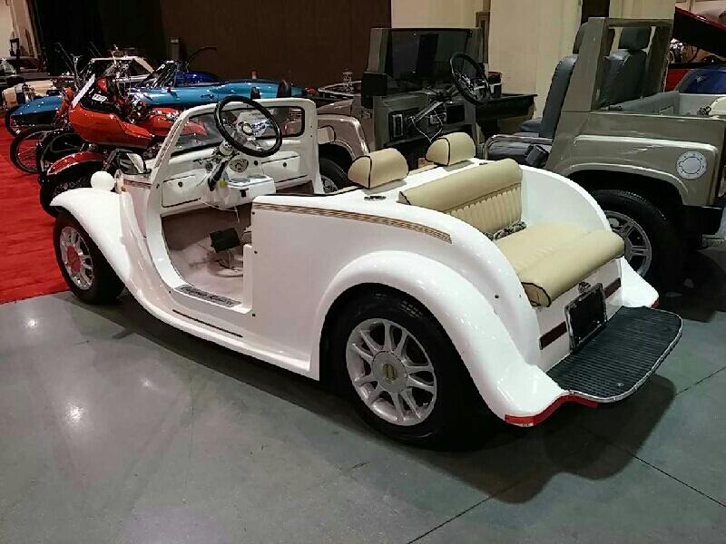 1st Image of a 2005 CALIFORNIA ROADSTER GOLF CART