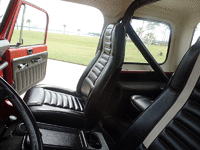 Image 10 of 14 of a 1986 JEEP CJ7