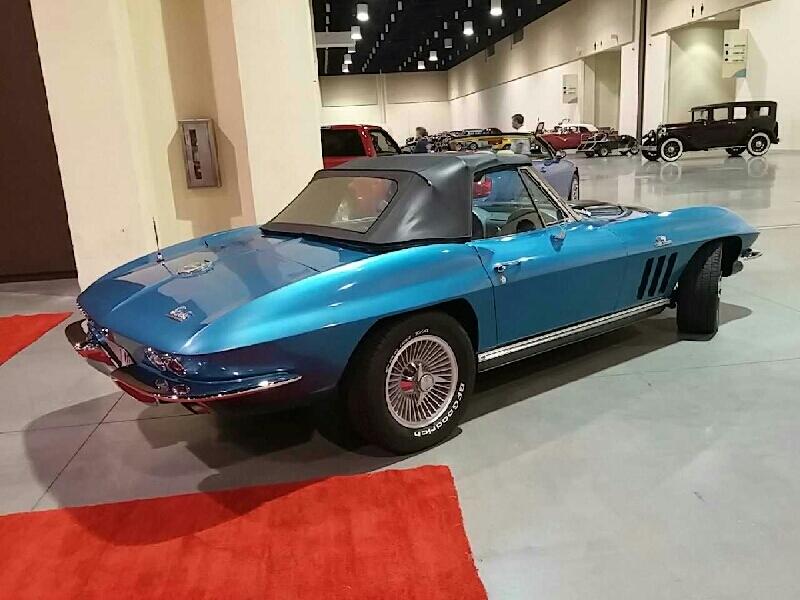 1st Image of a 1966 CHEVROLET CORVETTE