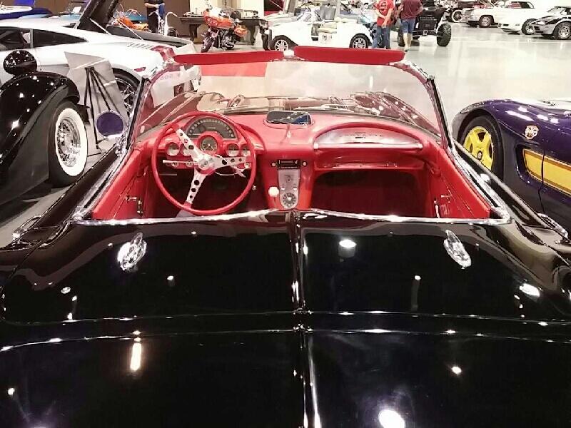 4th Image of a 1962 CHEVROLET CORVETTE