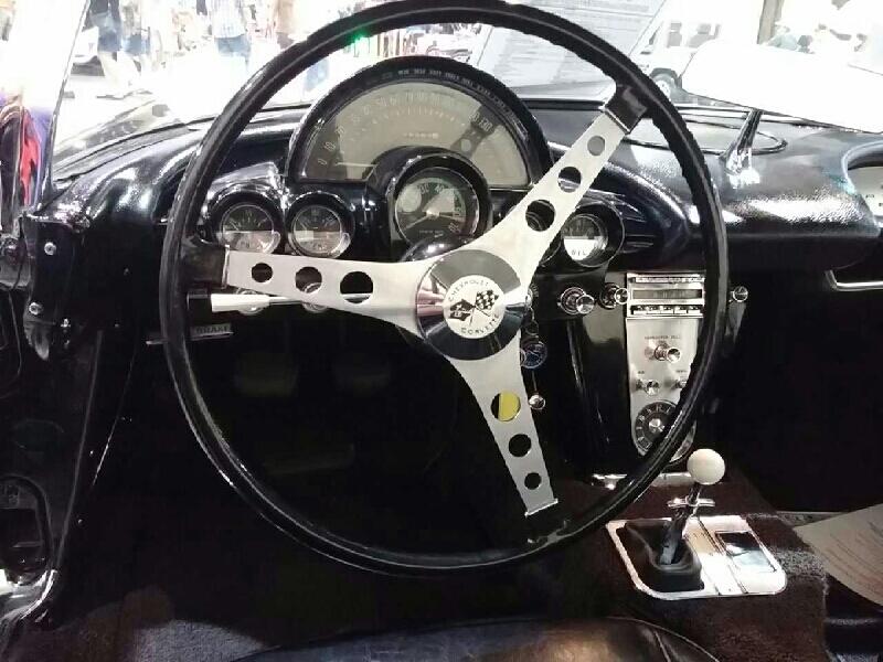 4th Image of a 1962 CHEVROLET CORVETTE