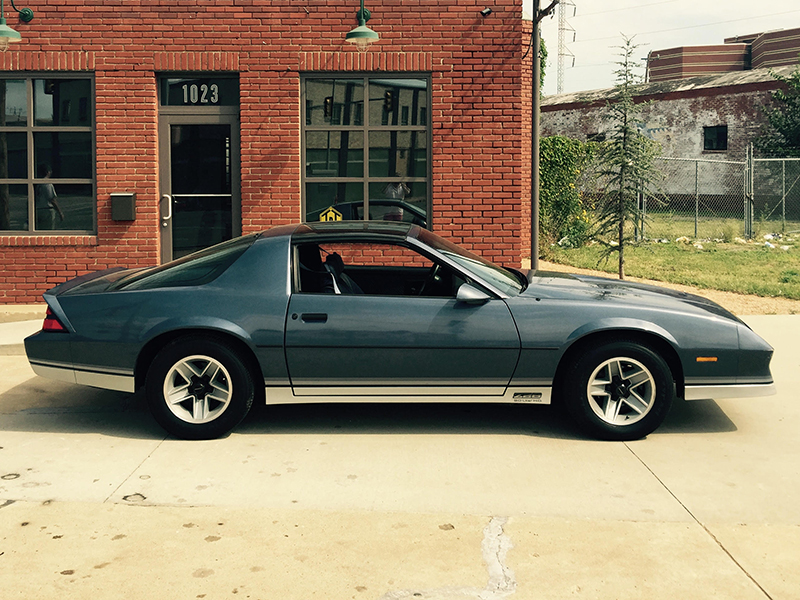 2nd Image of a 1984 CHEVROLET CAMARO Z28