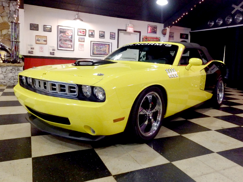 1st Image of a 2009 DODGE CHALLENGER SRT-8 CONVERTIBLE