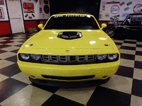 Image 5 of 10 of a 2009 DODGE CHALLENGER SRT-8 CONVERTIBLE