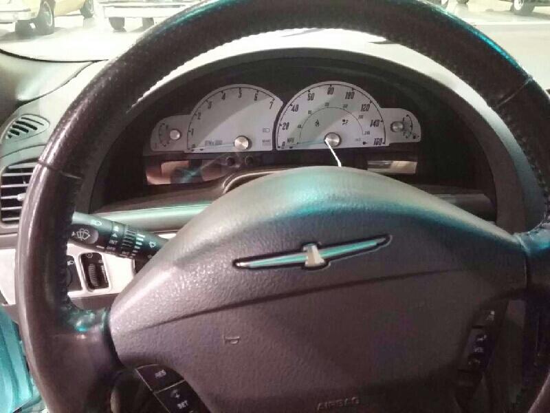 3rd Image of a 2002 FORD THUNDERBIRD
