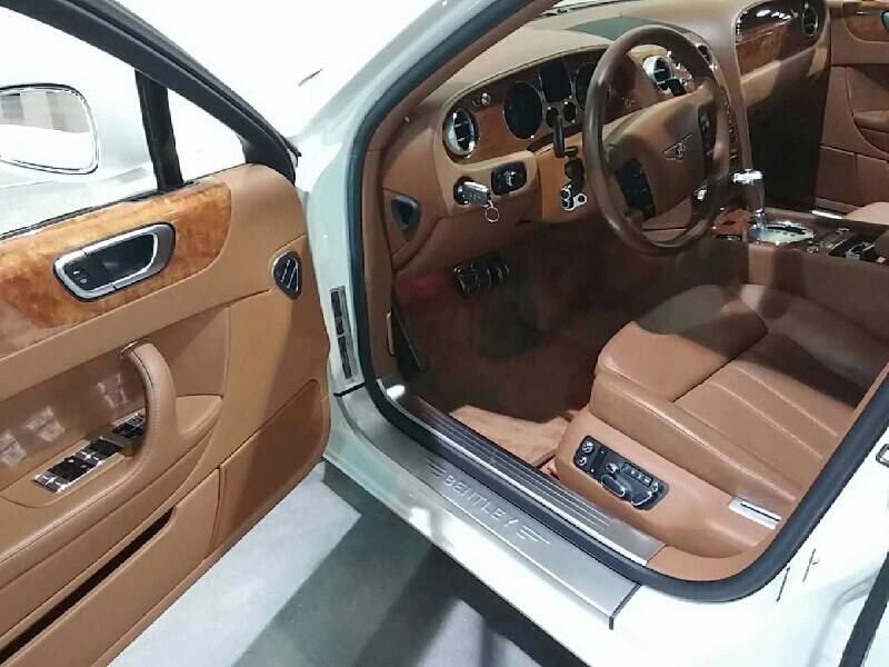 3rd Image of a 2007 BENTLEY CONTINENTAL FLYING SPUR