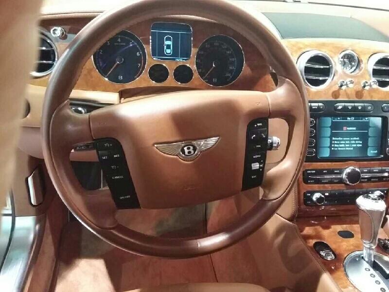 7th Image of a 2007 BENTLEY CONTINENTAL FLYING SPUR
