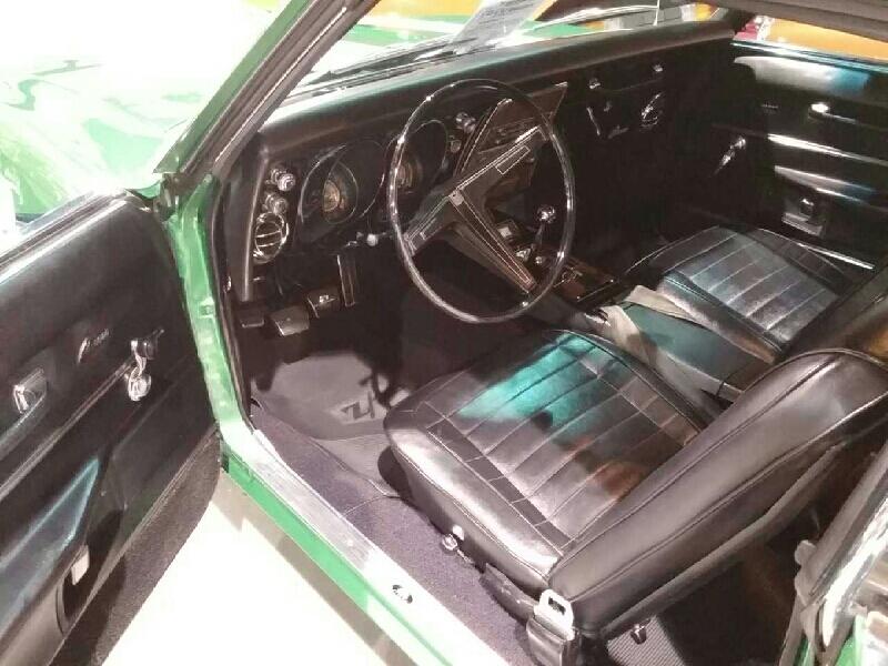 2nd Image of a 1968 CHEVROLET CAMARO