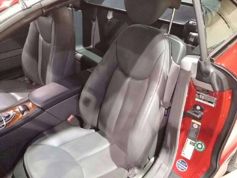 3rd Image of a 2006 MERCEDES-BENZ SL-CLASS SL500