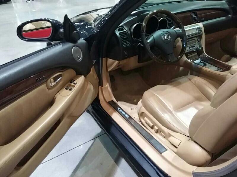 5th Image of a 2007 LEXUS SC 430
