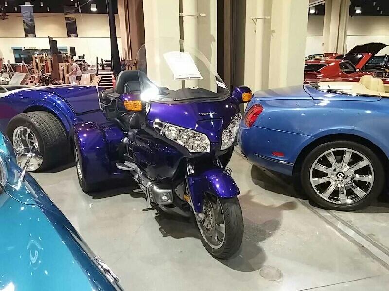 0th Image of a 2002 HONDA GL1800