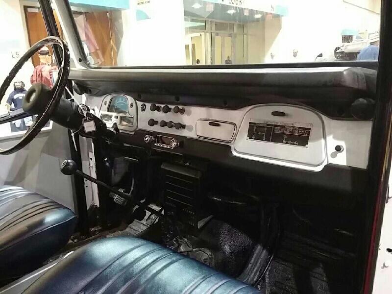 3rd Image of a 1973 TOYOTA LAND CRUISER