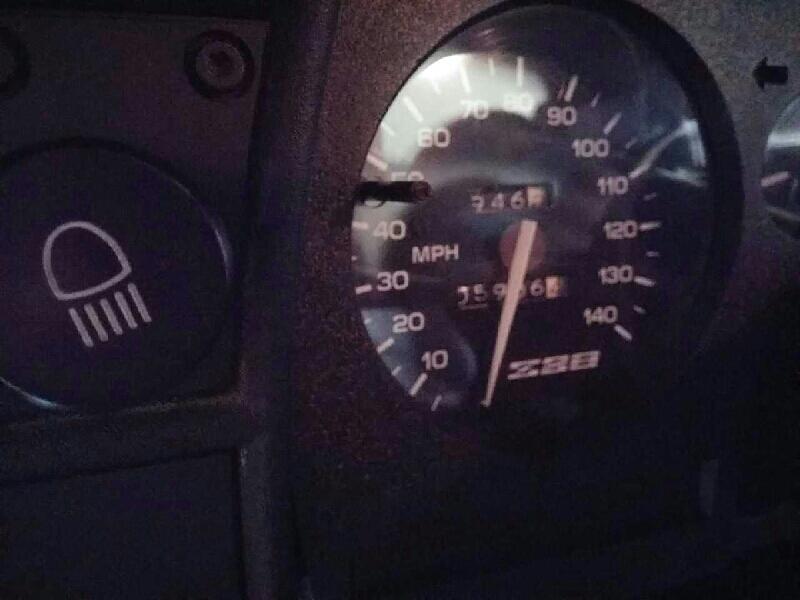 5th Image of a 1984 CHEVROLET CAMARO