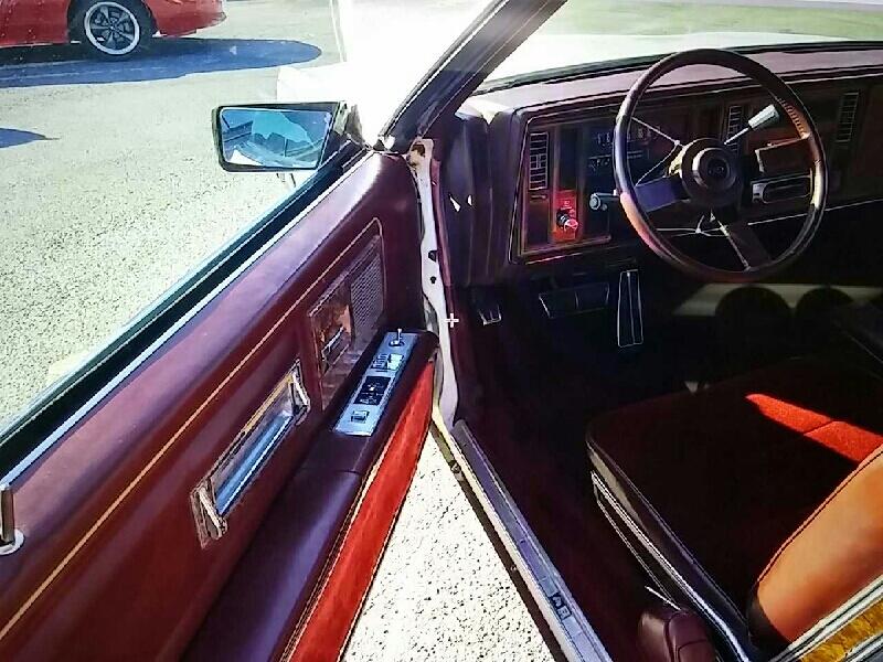 6th Image of a 1982 BUICK RIVIERA