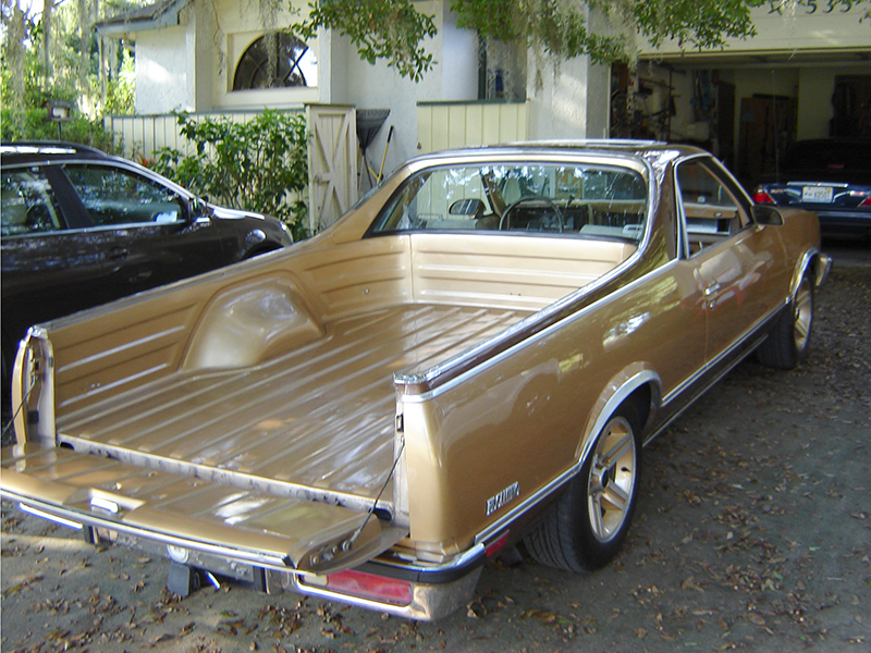 3rd Image of a 1987 CHEVROLET EL CAMINO